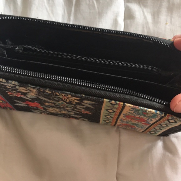 Bundle of 3 wallets - Picture 4 of 6